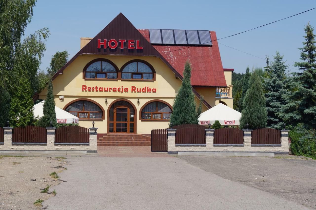 Hotel-Restauracja-Bar Rudka Ostrowiec Świętokrzyski Exterior foto