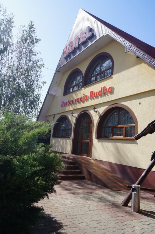 Hotel-Restauracja-Bar Rudka Ostrowiec Świętokrzyski Exterior foto
