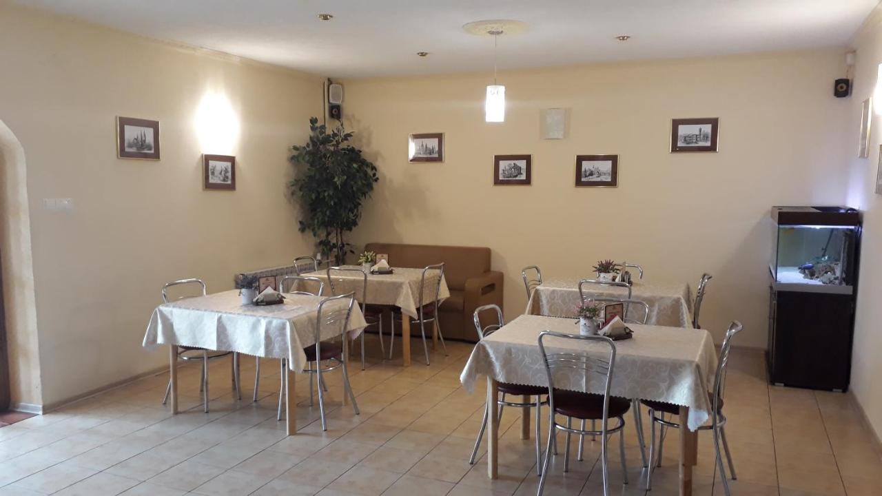Hotel-Restauracja-Bar Rudka Ostrowiec Świętokrzyski Exterior foto
